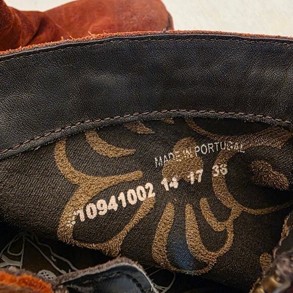 Fly London Duke Women's Ankle Boot Distressed Suede Leather Rust SZ 36 Studs - Picture 8 of 8